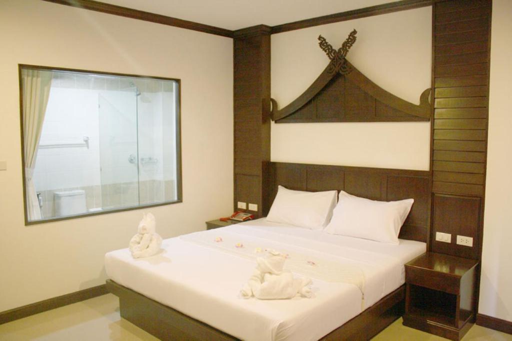 Santi White Hotell Phuket Rum bild